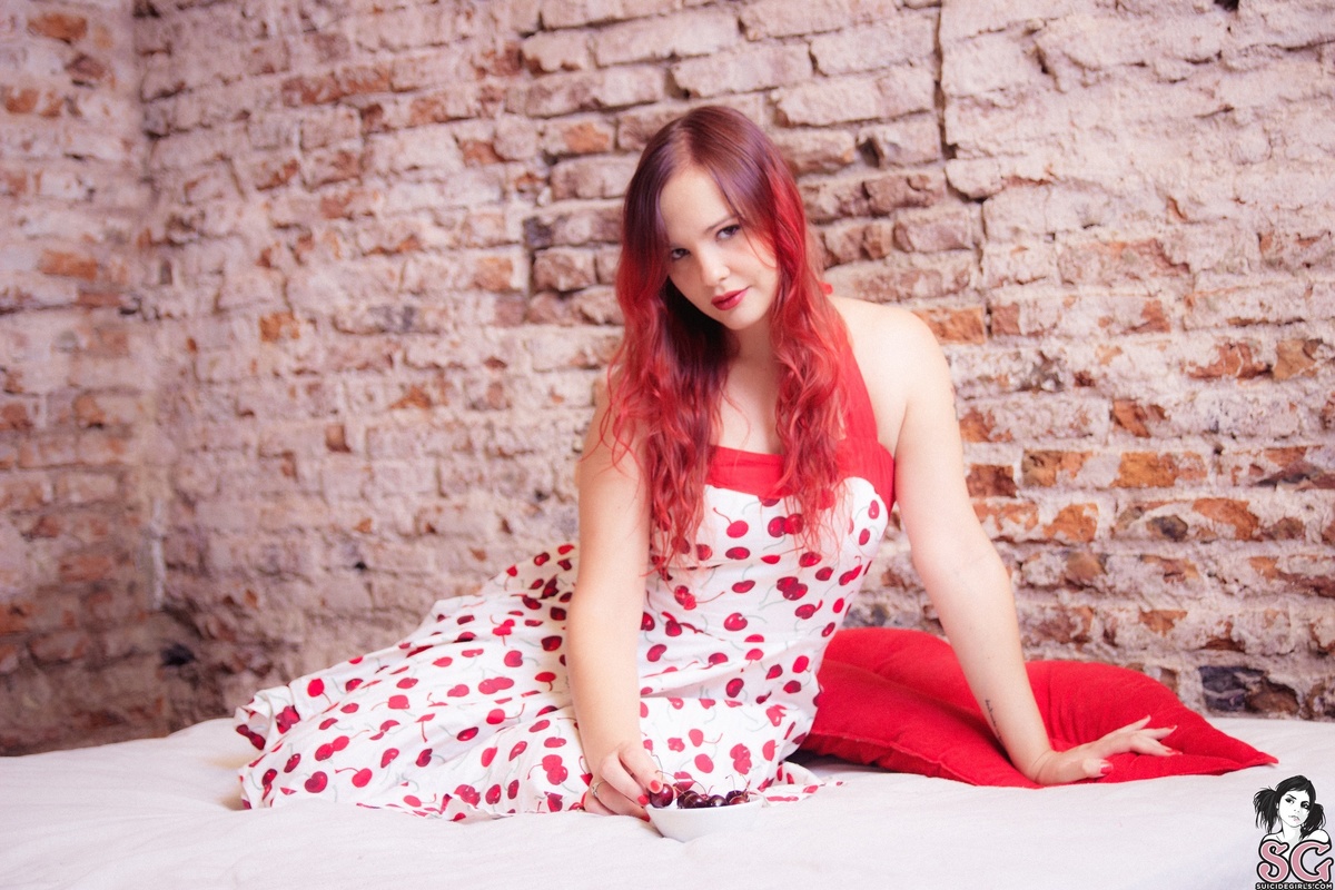 sweettalia-cherrylips-01.jpg