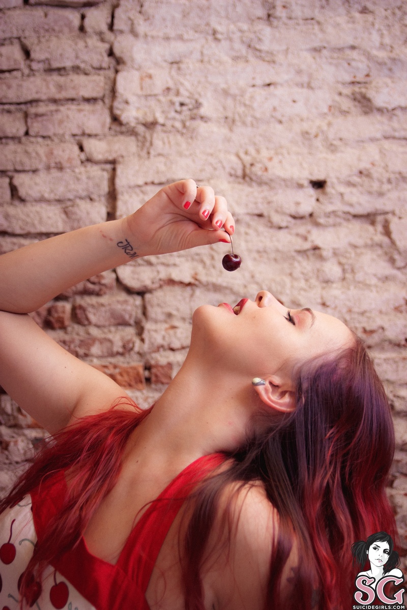 sweettalia-cherrylips-09.jpg