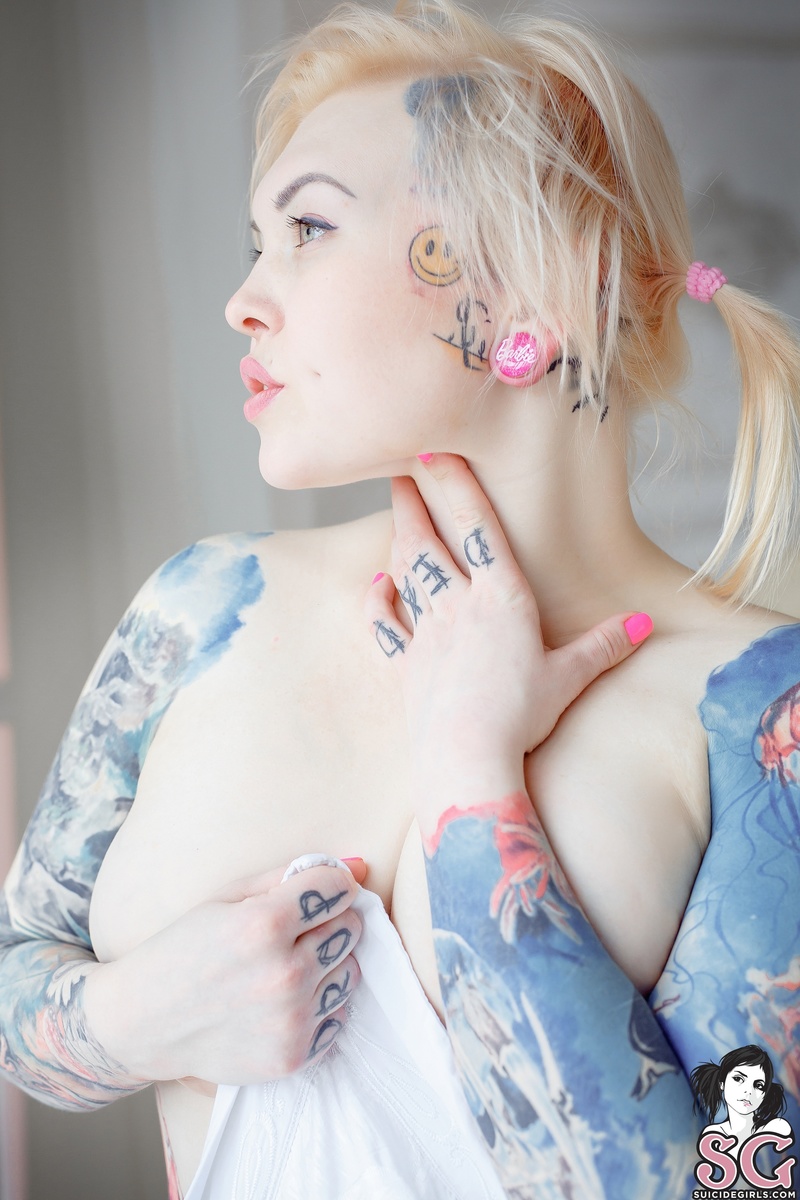 younghunter1506-sweetcandyorpillowfight-39.jpg