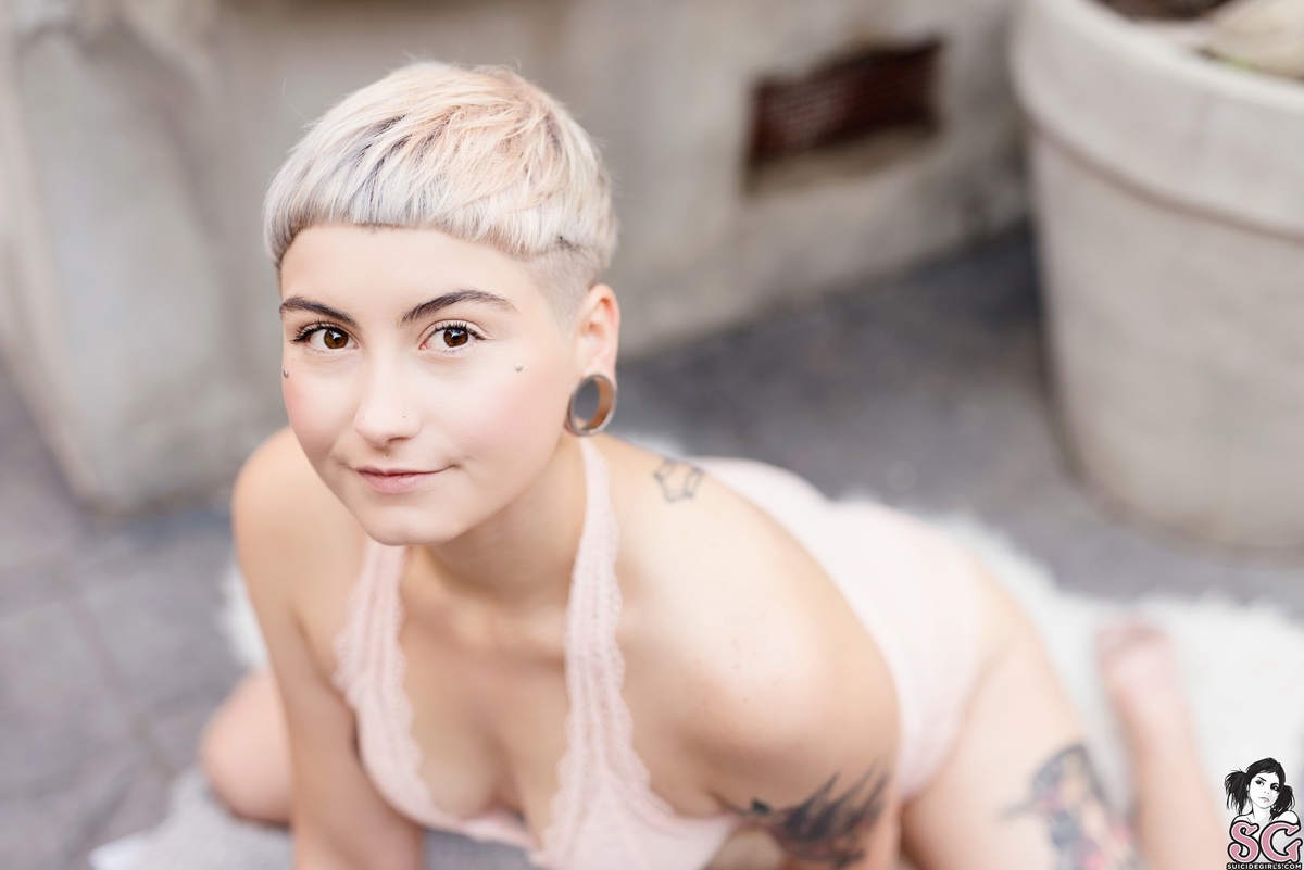 louisawood-selfloveclub-13.jpg