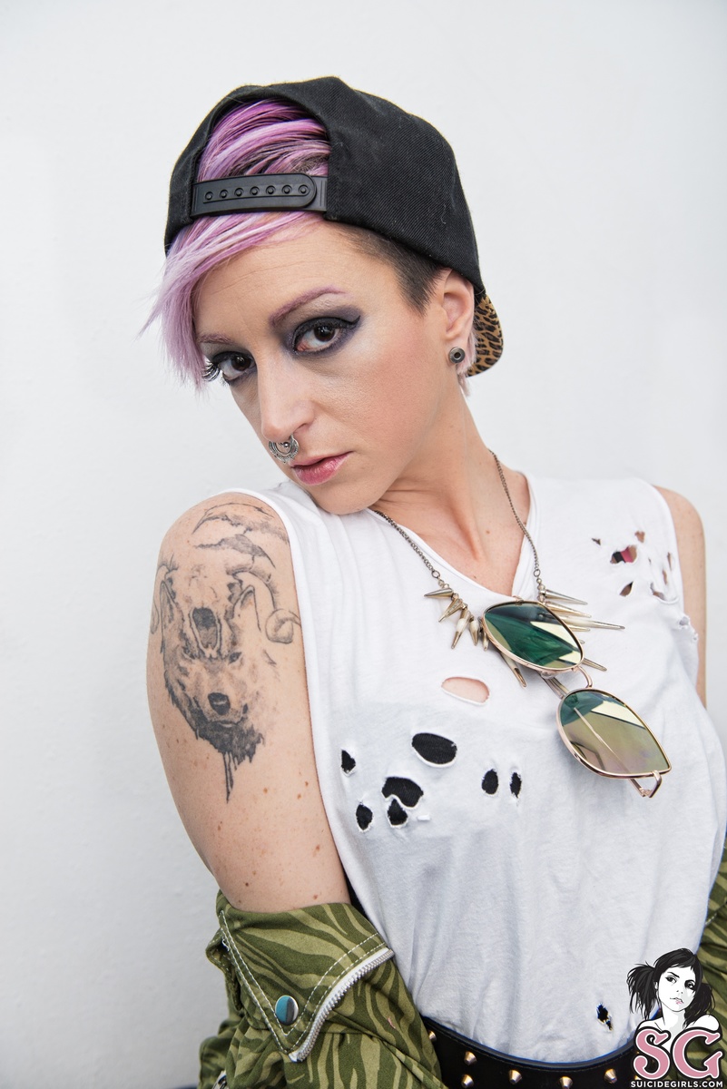 liere-mypurpleparadise-03.jpg