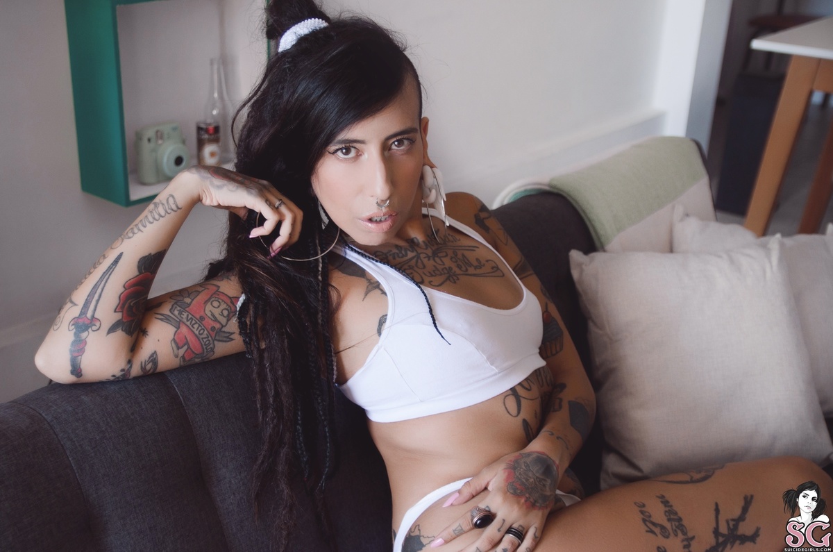 blackpanter-gangstaparadise-01.jpg
