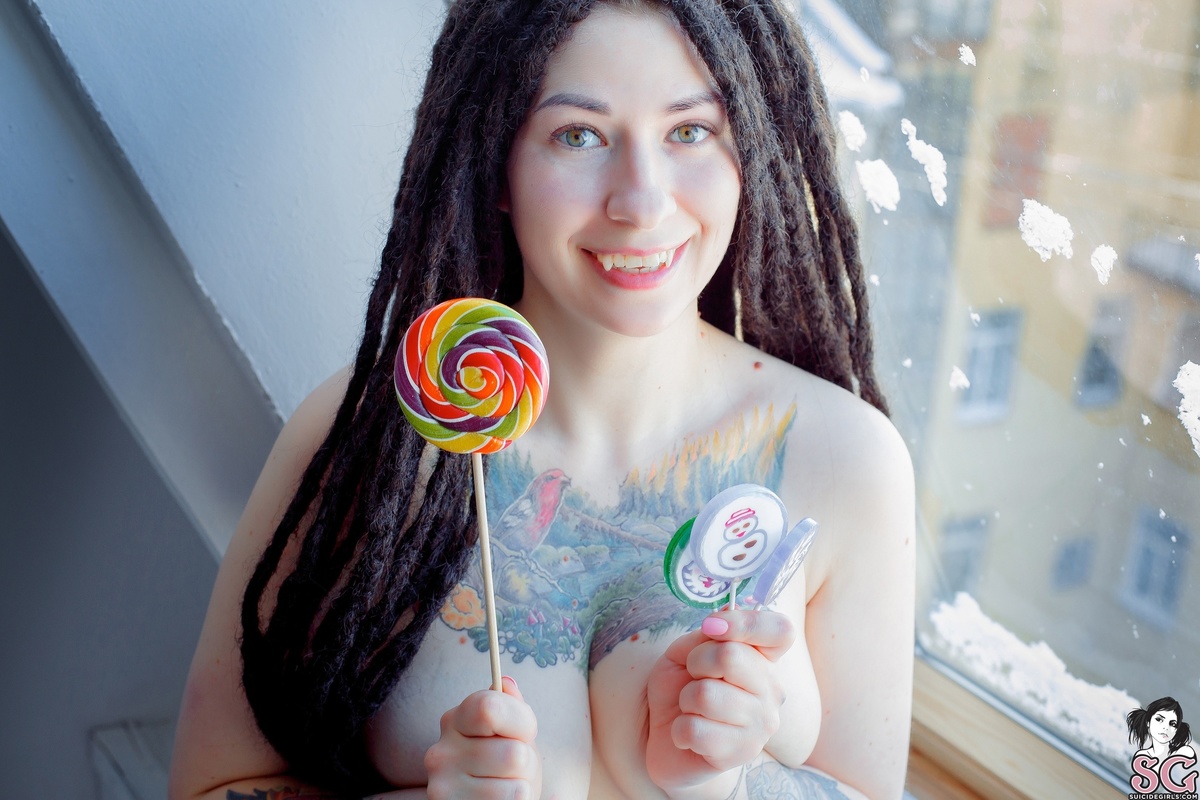 daniellenoire-candygirl-19.jpg