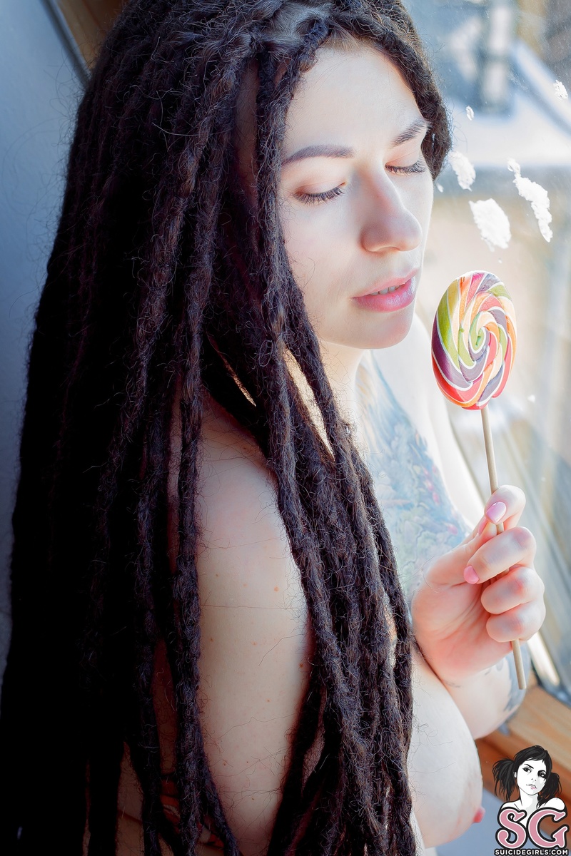 daniellenoire-candygirl-31.jpg