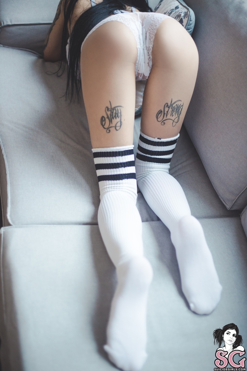 jessied-greysofa-15.jpg