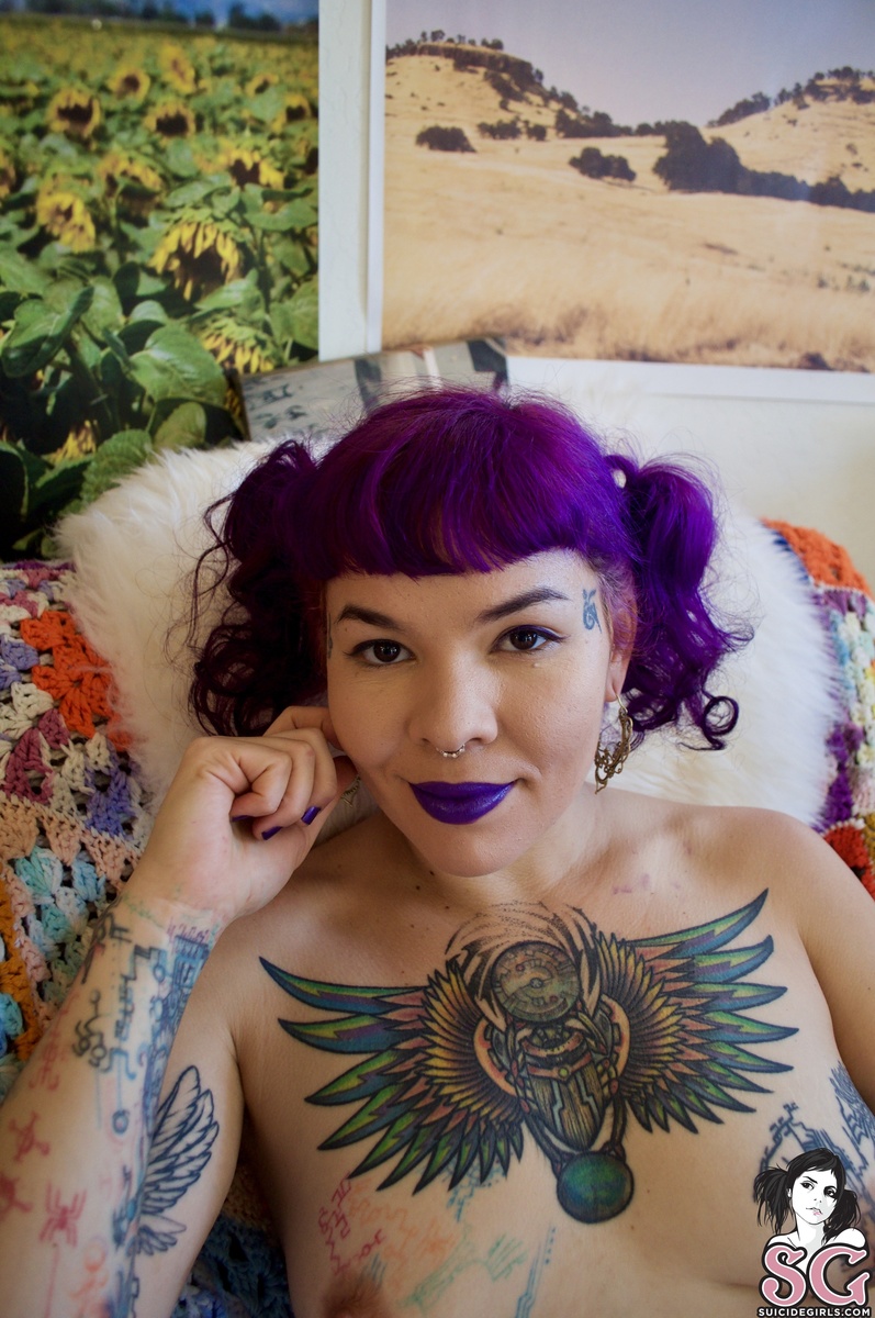 purplelush-musichadmefeelingmyself-35.jpg
