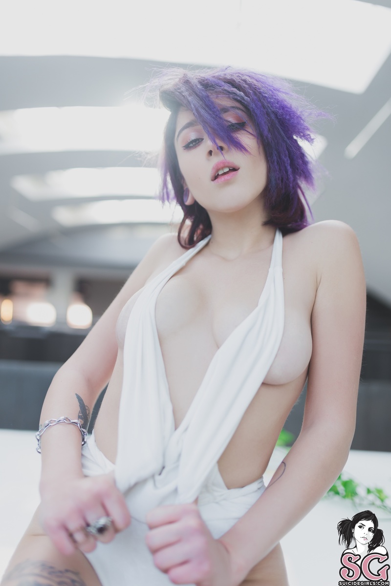 nebra-ivy-17.jpg