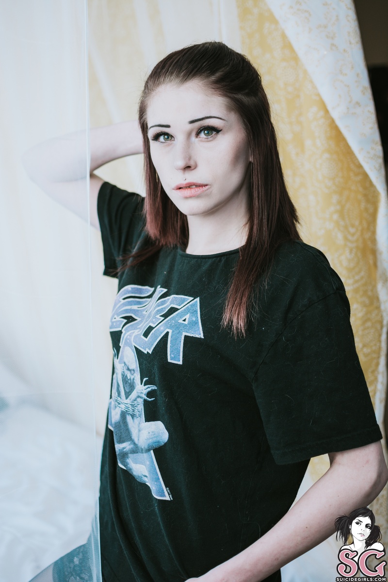 honeyhex-honeyillputahexonyou-01.jpg