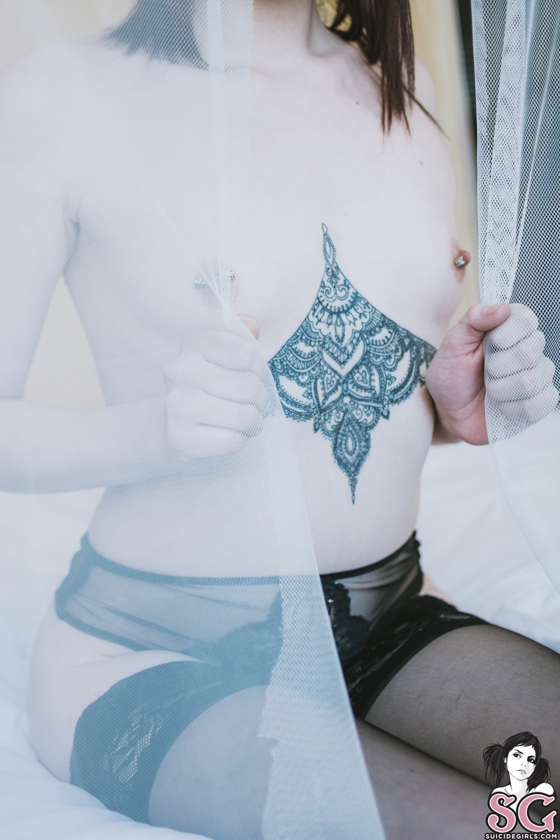 honeyhex-honeyillputahexonyou-25.jpg