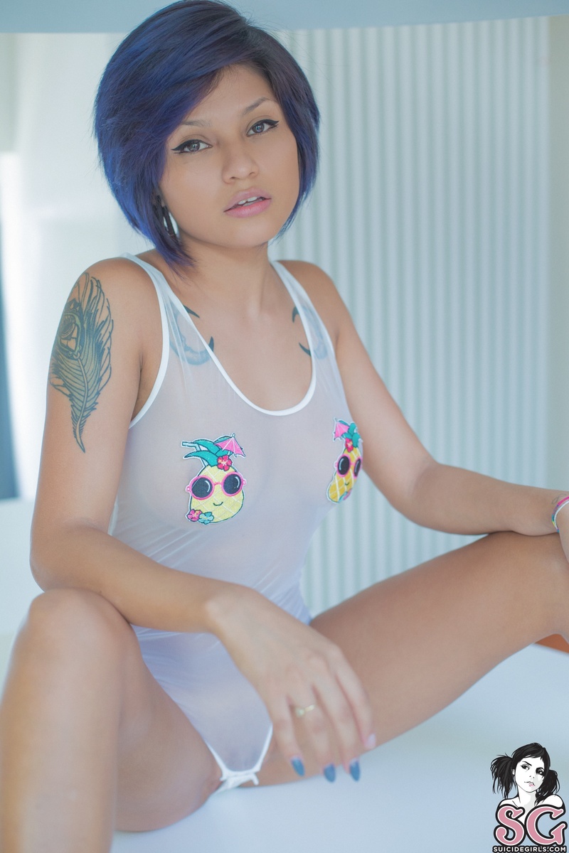 jelly-taintedlove-01.jpg
