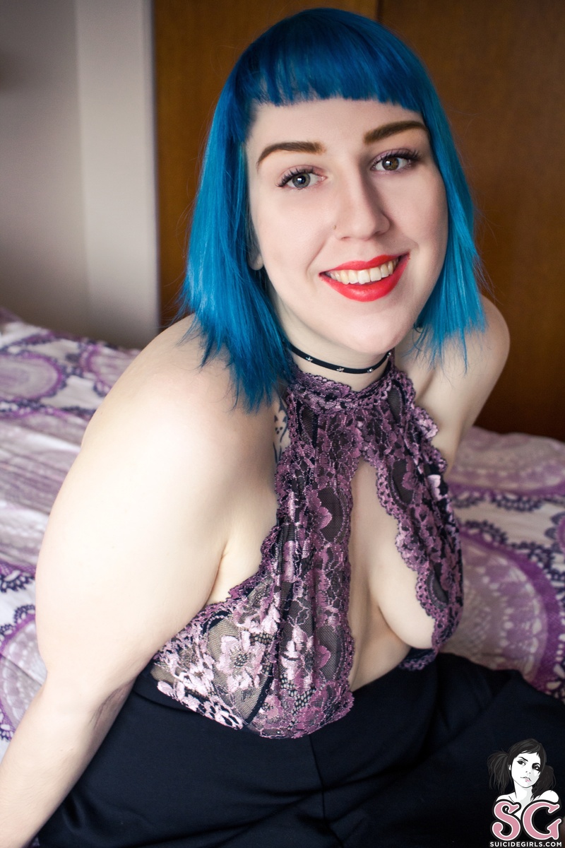 elses-azure-01.jpg