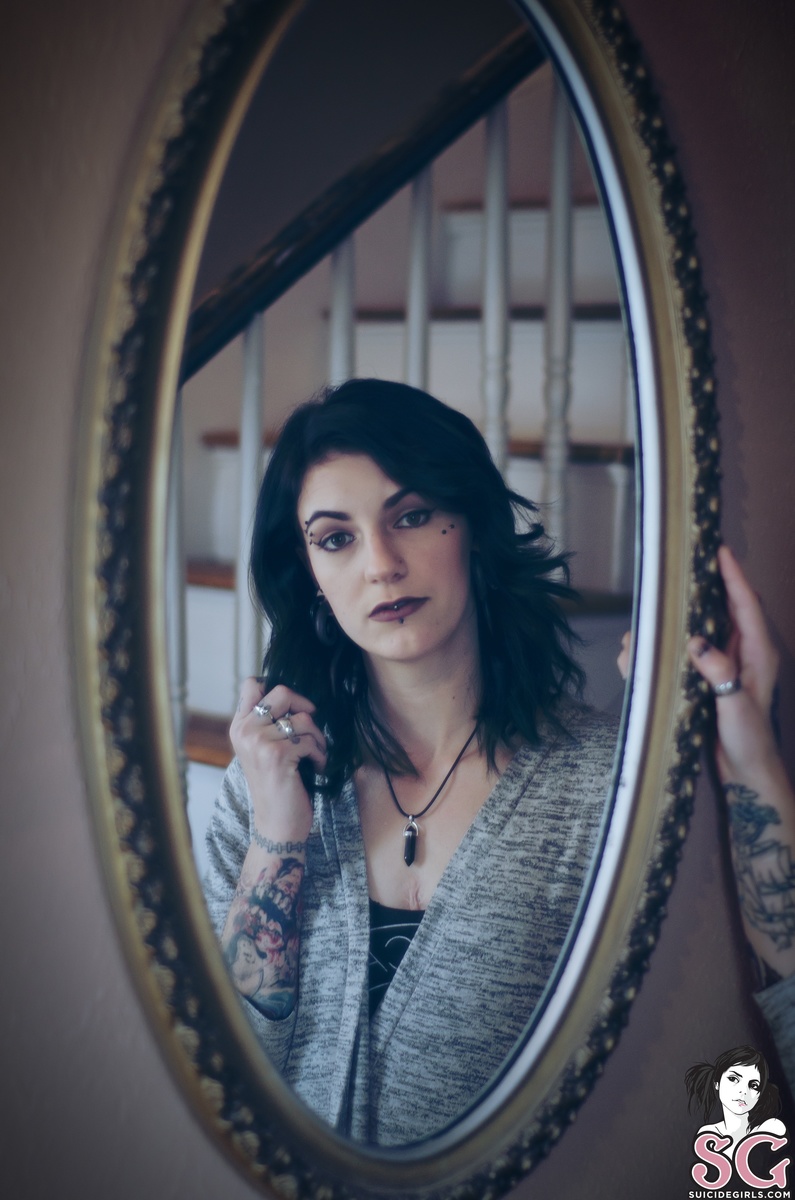witcherywoods-tabby-01.jpg
