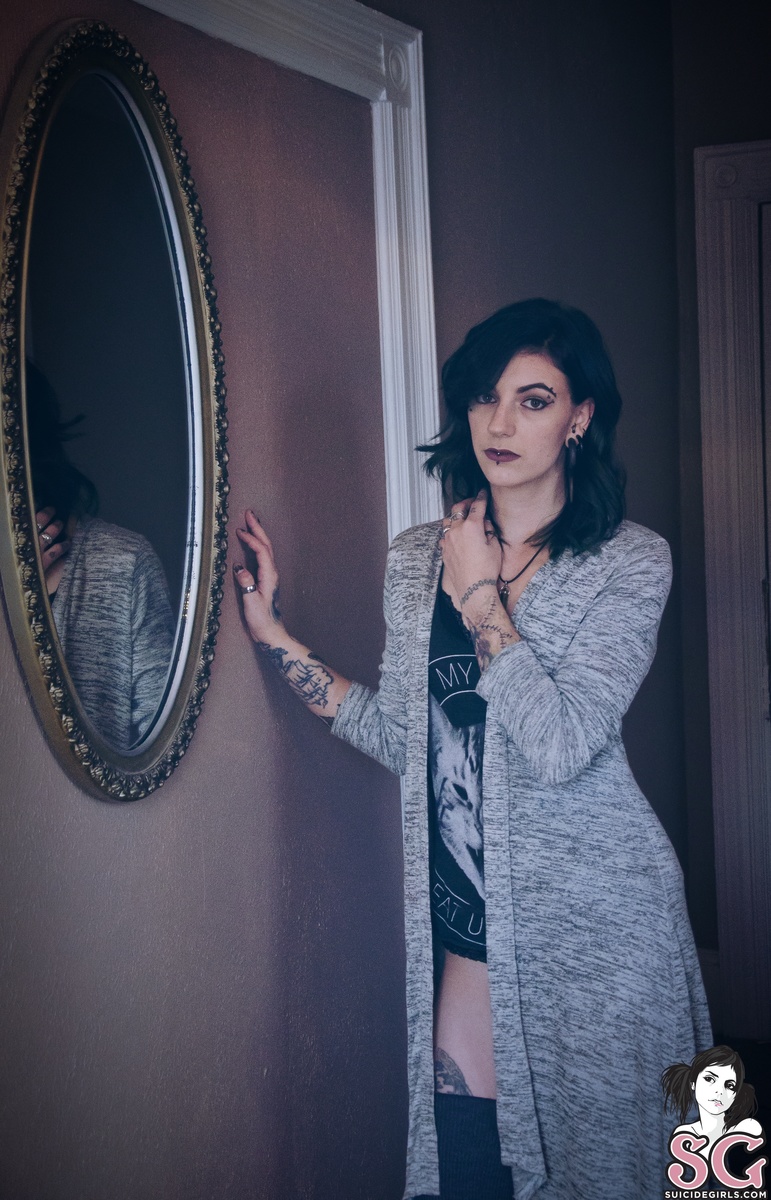 witcherywoods-tabby-03.jpg