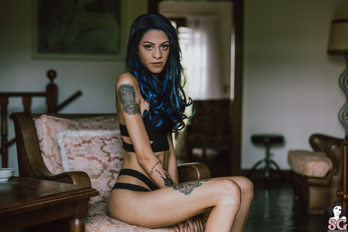 rowenna-thekillingmoon-21.jpg