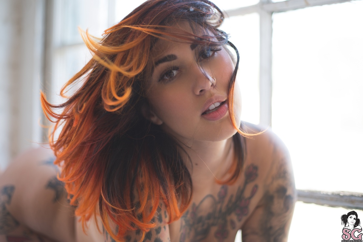 sarelle-atomictangerine-39.jpg