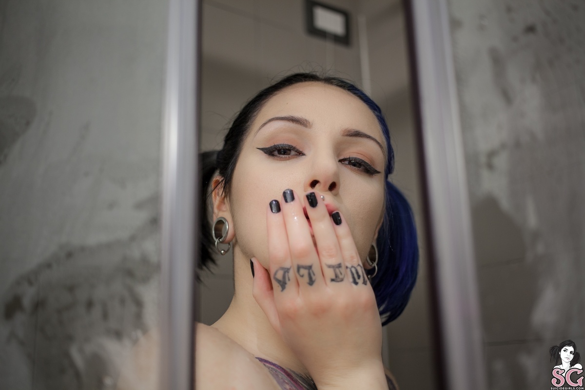 medusa-showerpower-35.jpg