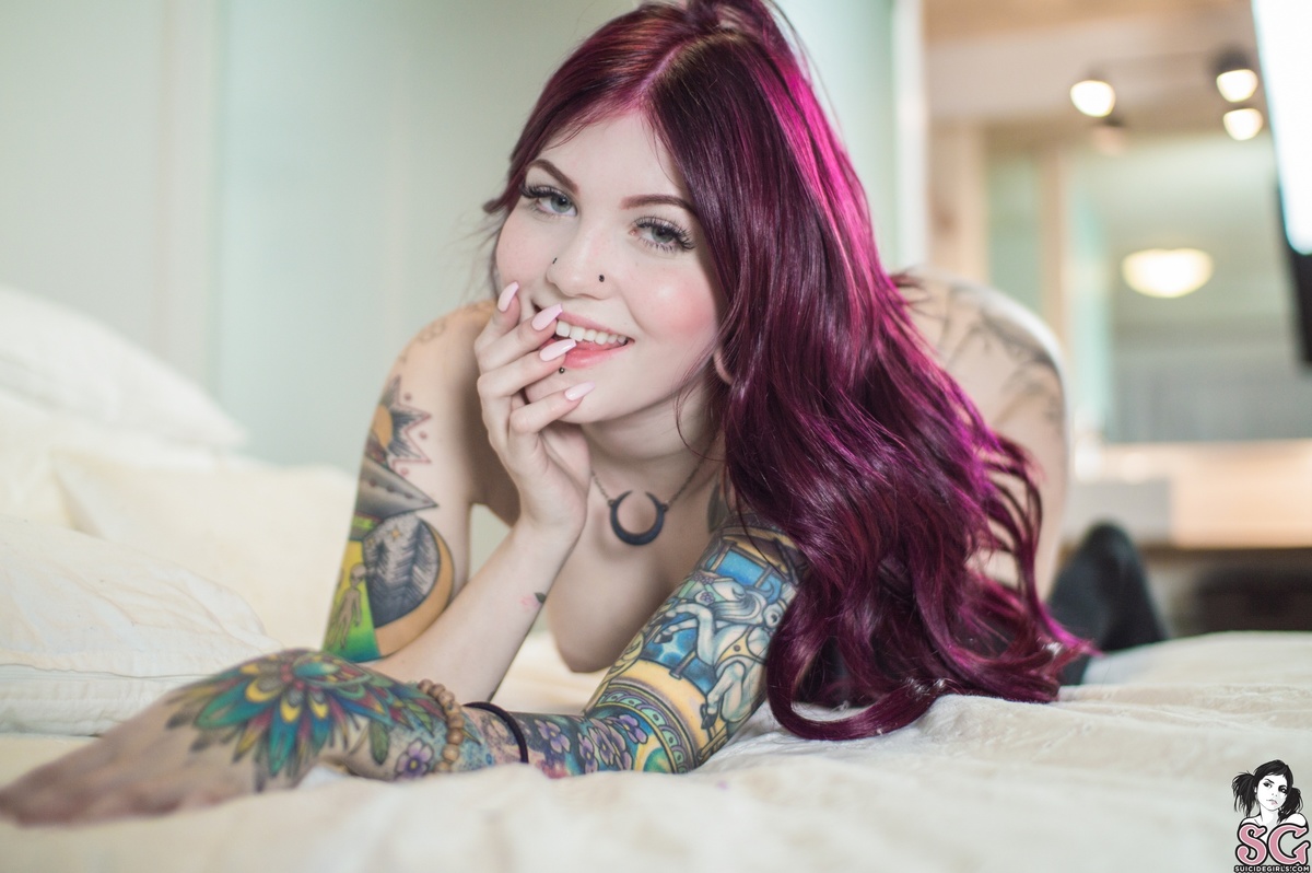 lunablu-endlessromance-21.jpg