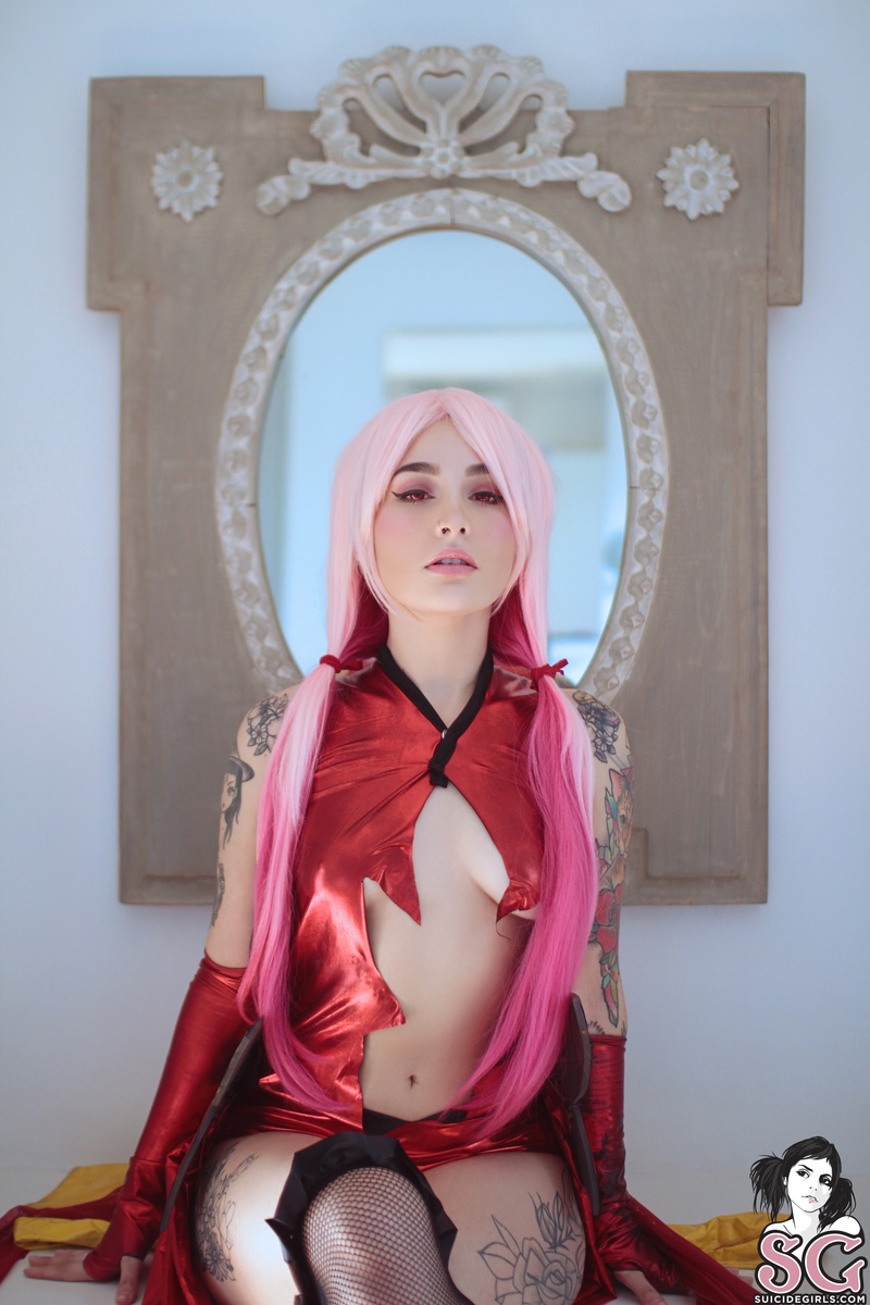 mica-inori-07.jpg