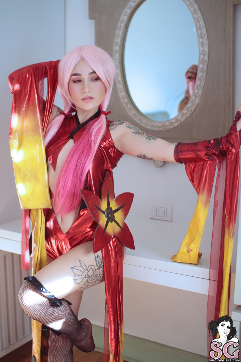 mica-inori-09.jpg