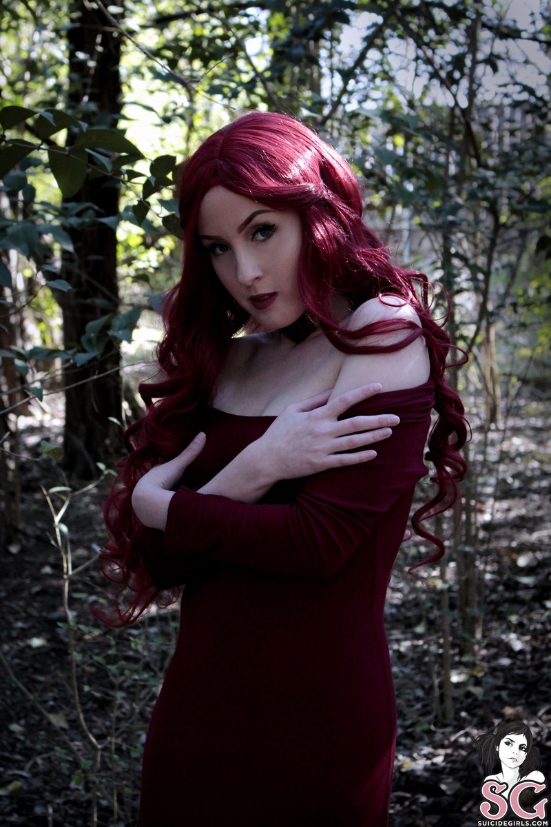 melissadrew-theredwoman-15.jpg