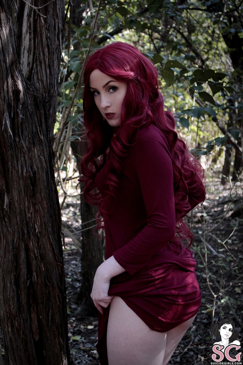 melissadrew-theredwoman-17.jpg