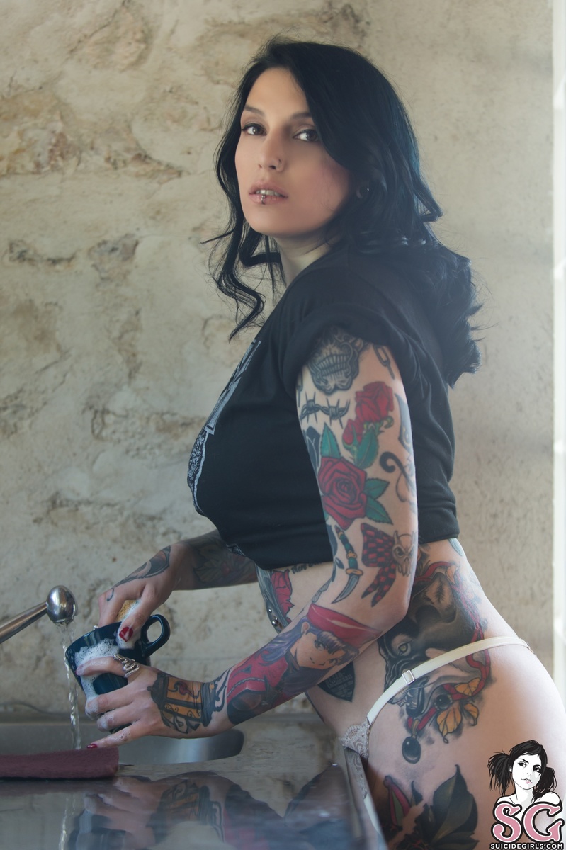 valkyria-thickening-03.jpg