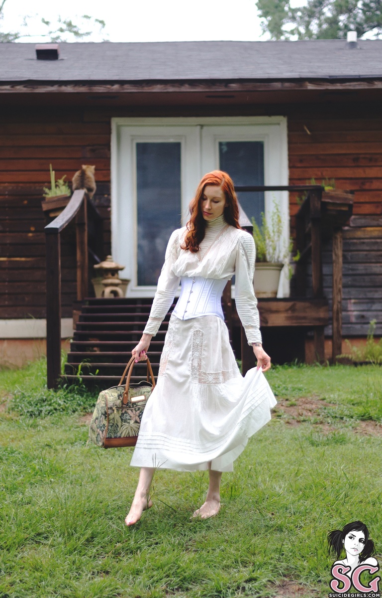 libris-anneofgreengables-01.jpg
