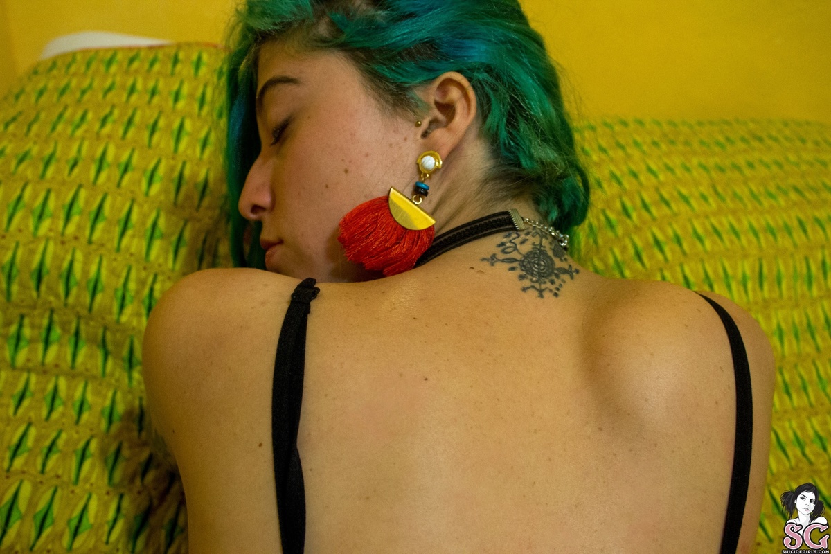 celince-thehouseofthealcatrazflower-23.jpg
