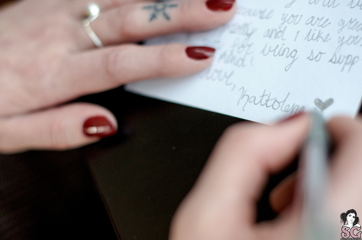 kattolene-loveletter-19.jpg