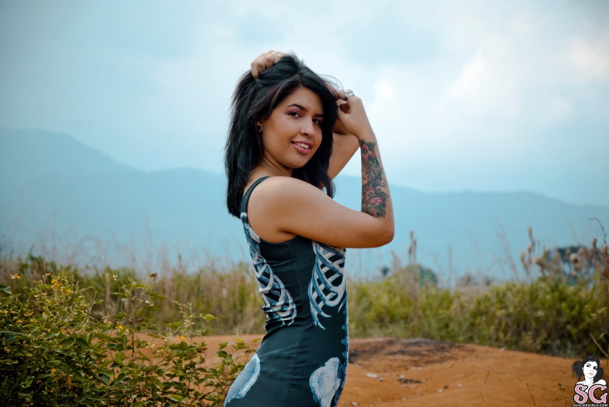 chaoticnyx-lifeonmars-01.jpg