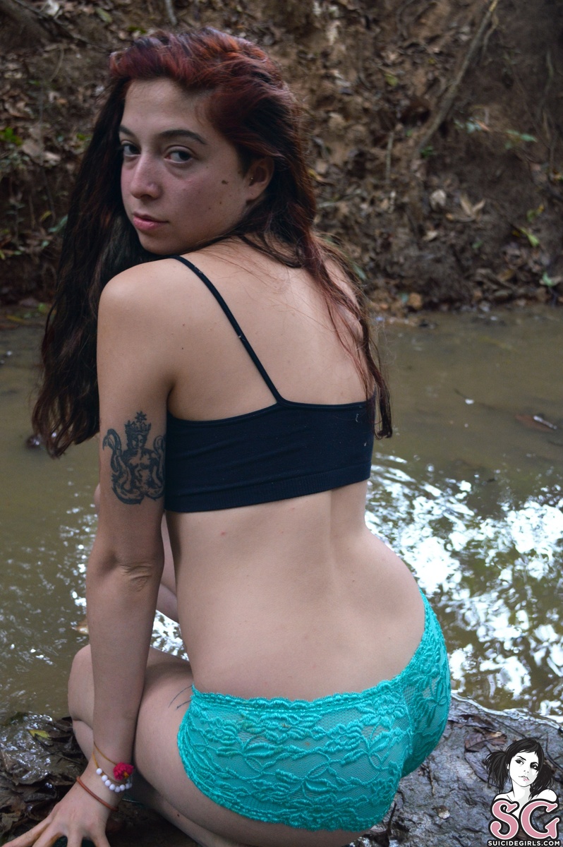 celince-throughthejungle-21.jpg