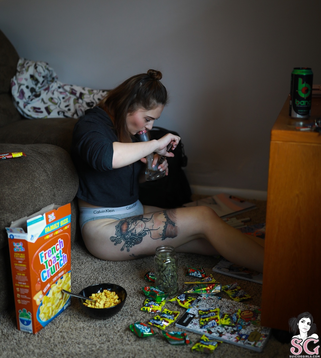 halfasianbarbie-lazysunday-03.jpg
