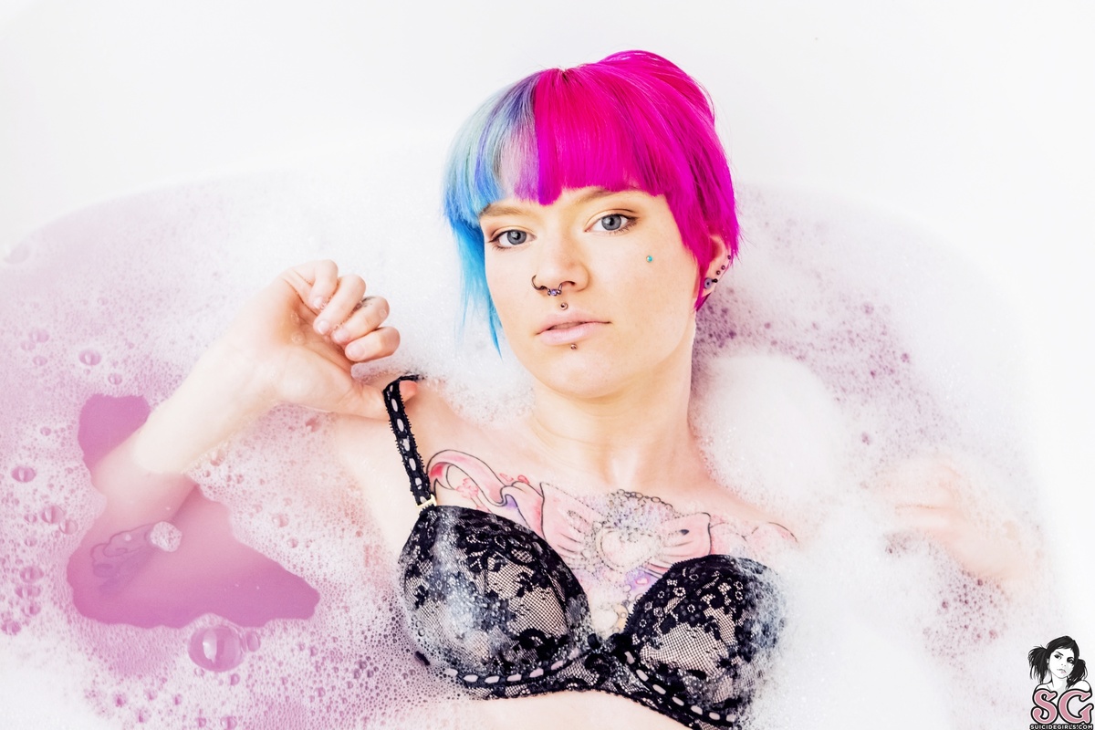 bonibel-coldwater-21.jpg