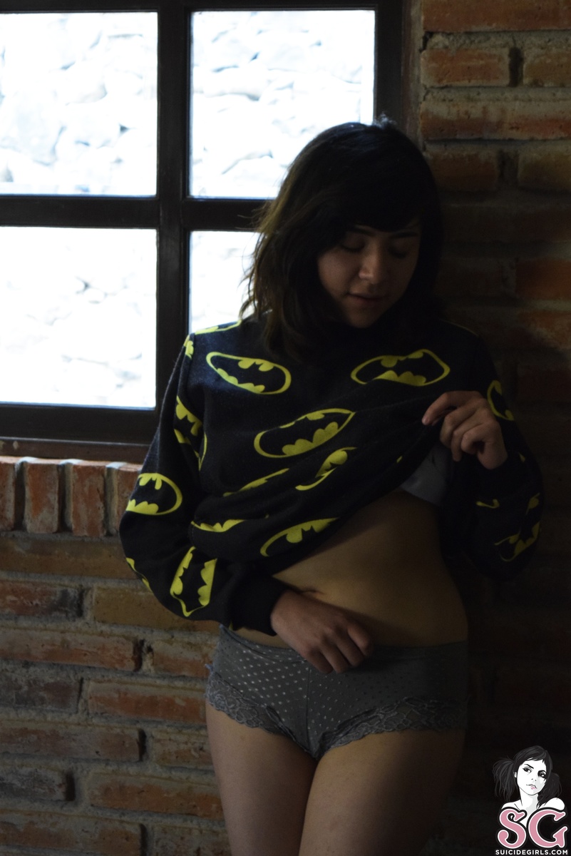 batdoll-abatinacabin-05.jpg