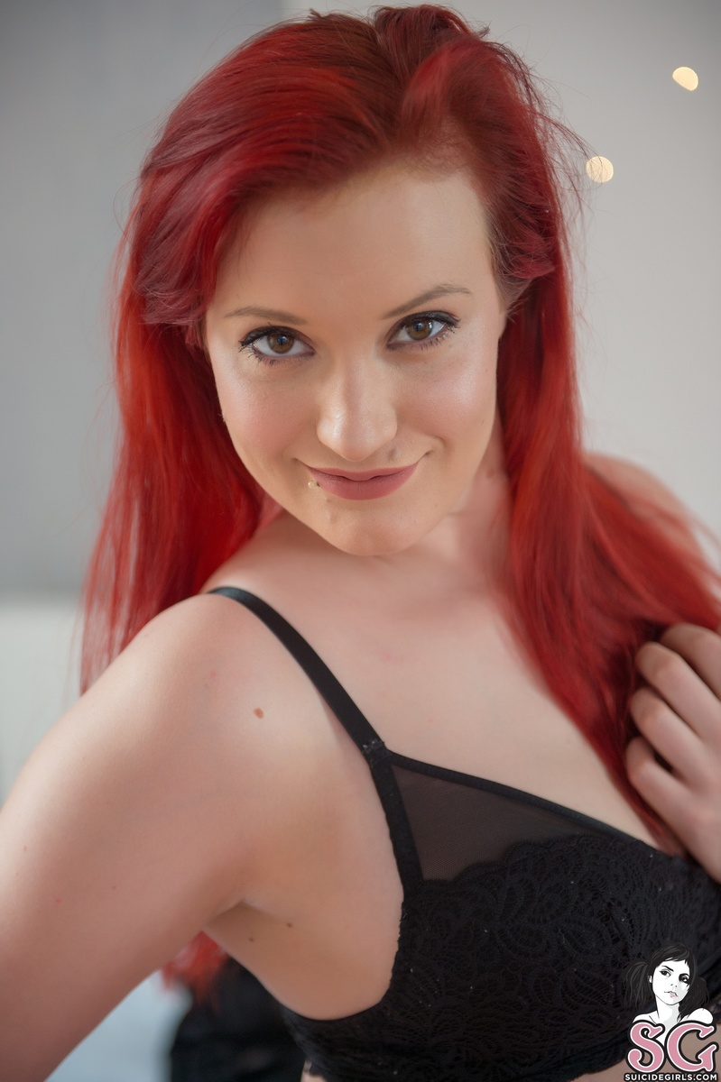 redhead23-roomwithaview-13.jpg