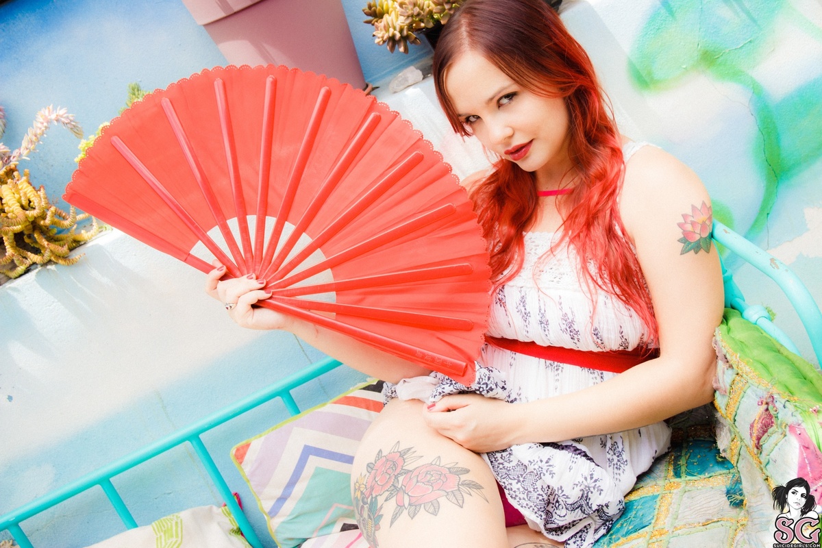 sweettalia-redfan-21.jpg
