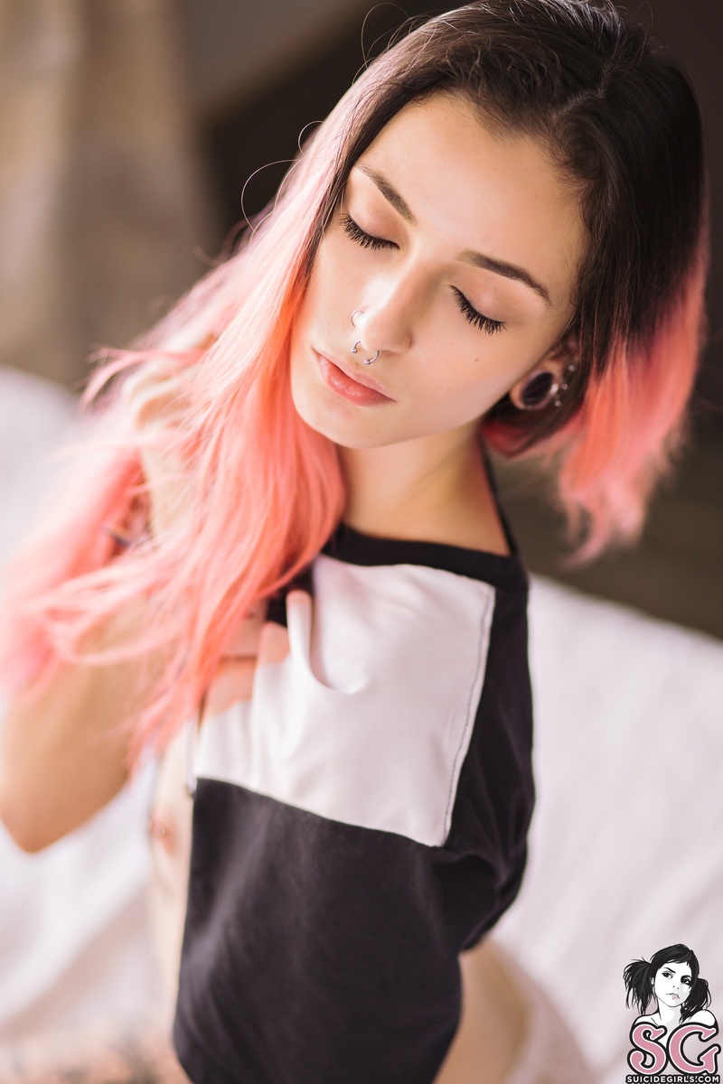 fannythardis-mybodymyrules-13.jpg