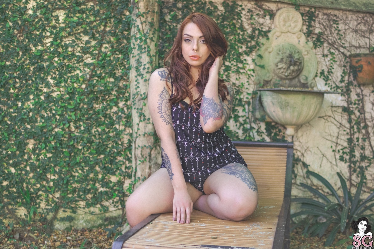 alexwolf-secretgarden-03.jpg