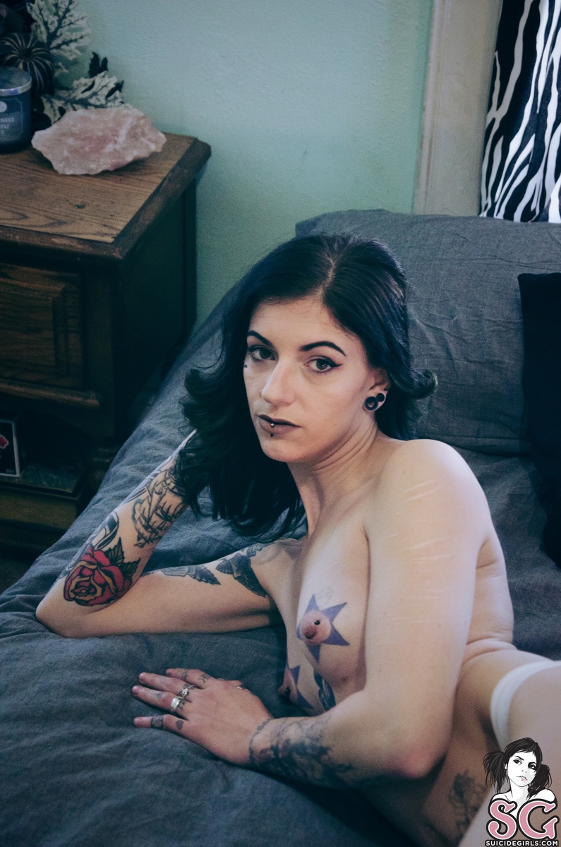 witcherywoods-lucipurr-25.jpg