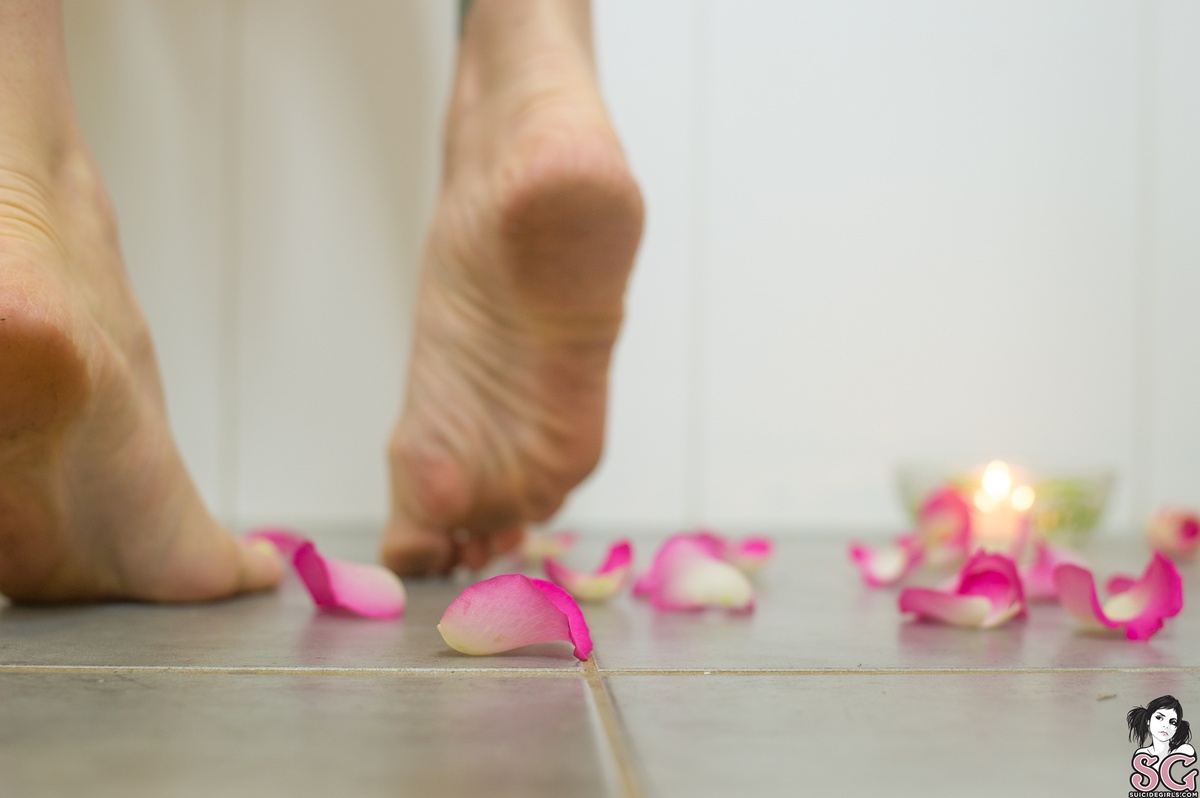 rush-milkypetals-09.jpg