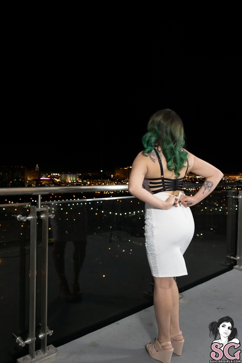 damseldoll-stripviews-17.jpg