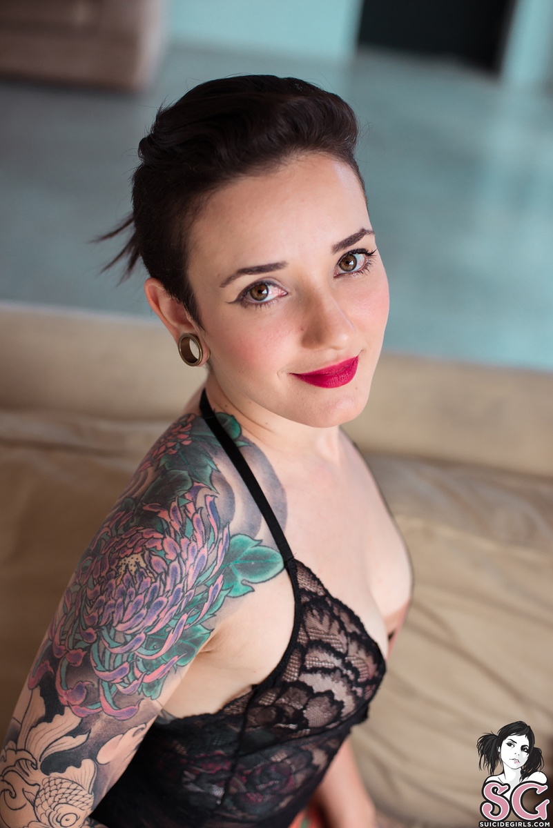 dannymiquita-corpocoloratoelabbrarosse-15.jpg
