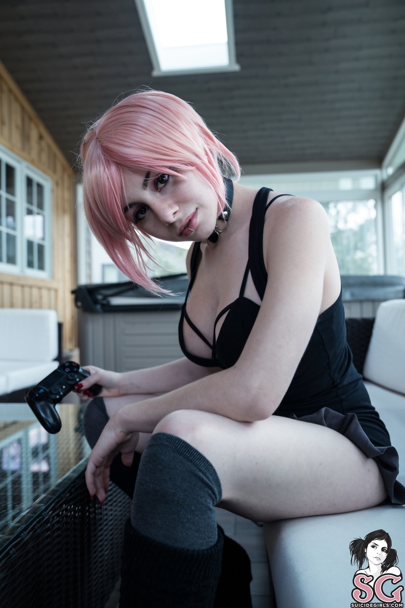 lust-pinkrathian-03.jpg