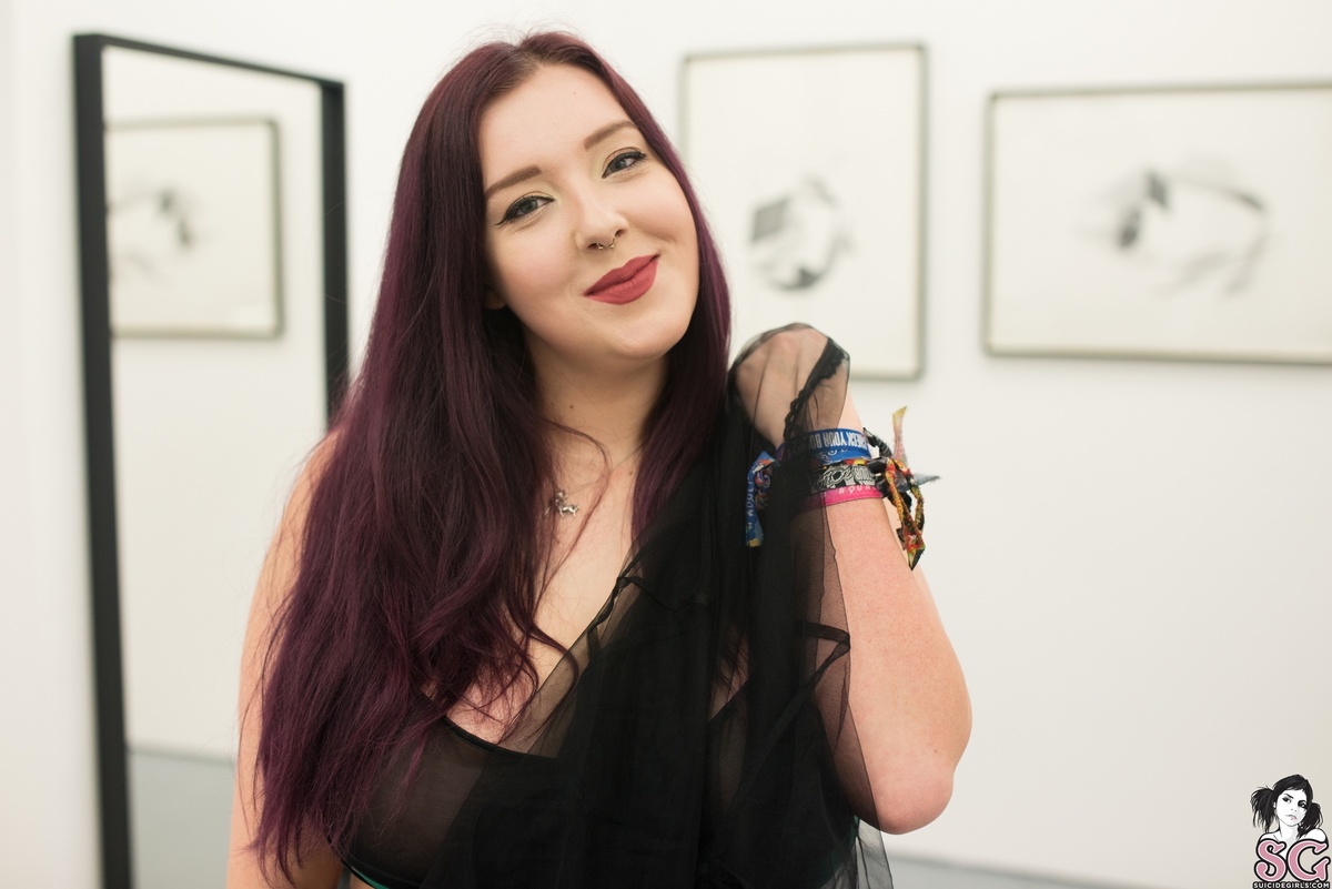 rosieleigh-wholelottarosie-09.jpg