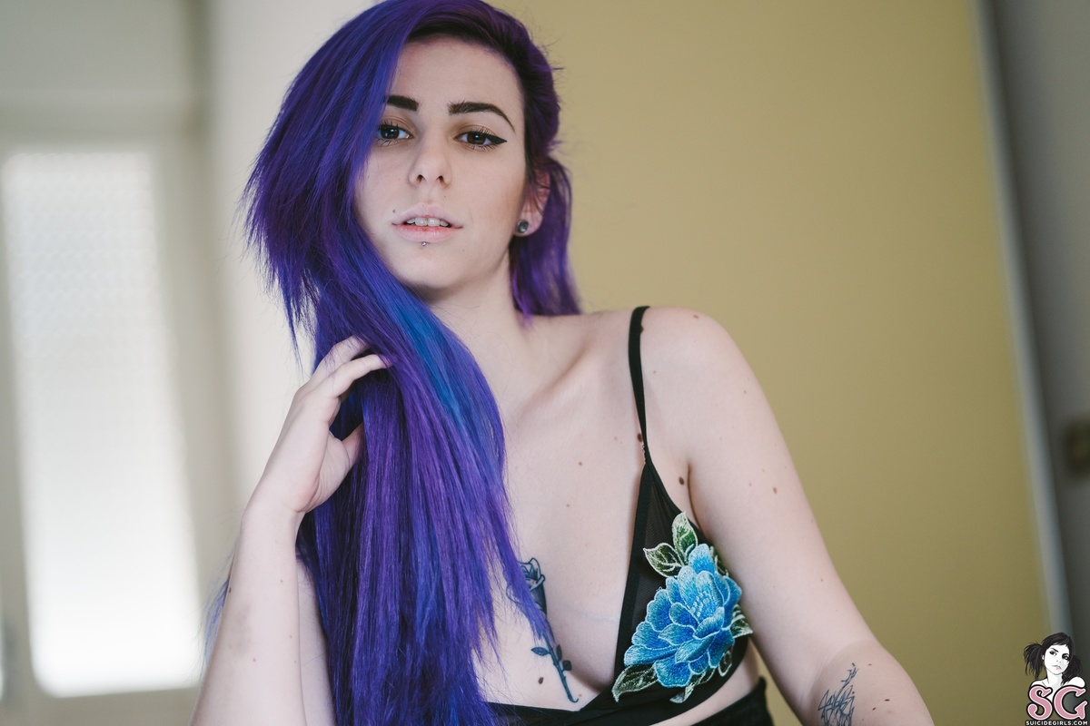 cassiopea-starsonskin-05.jpg