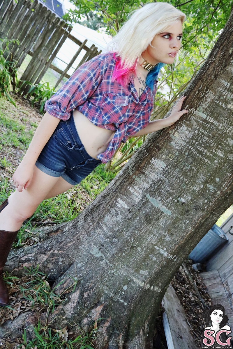 hardcoreharley-backwoodsbadarse-09.jpg