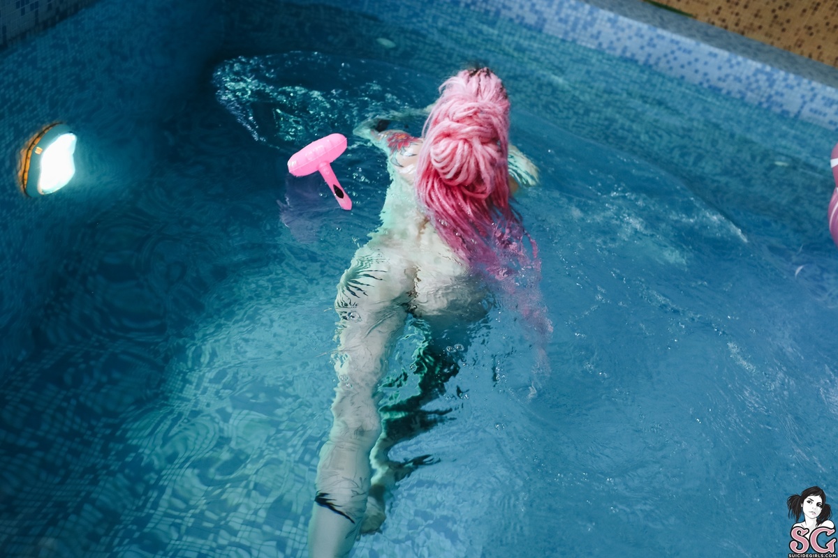 tinaruzina-pinkflamingogirl-29.jpg