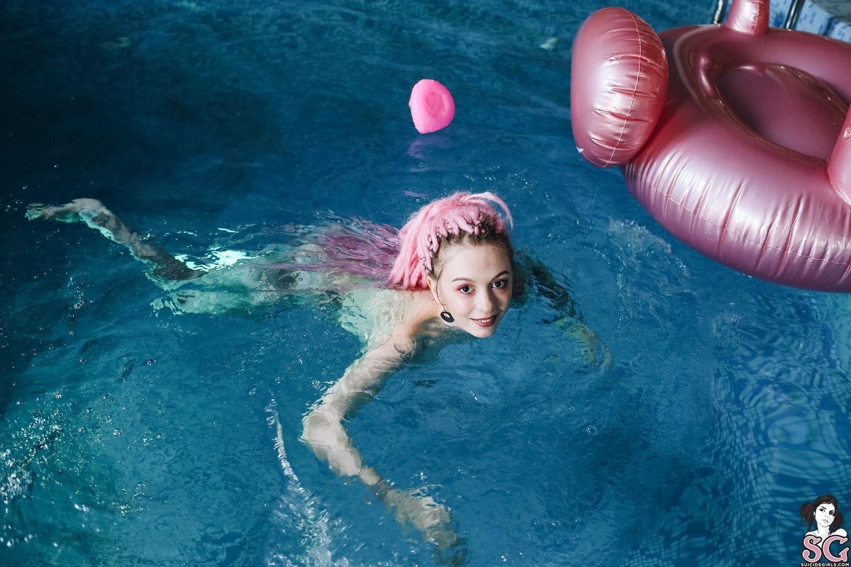 tinaruzina-pinkflamingogirl-31.jpg