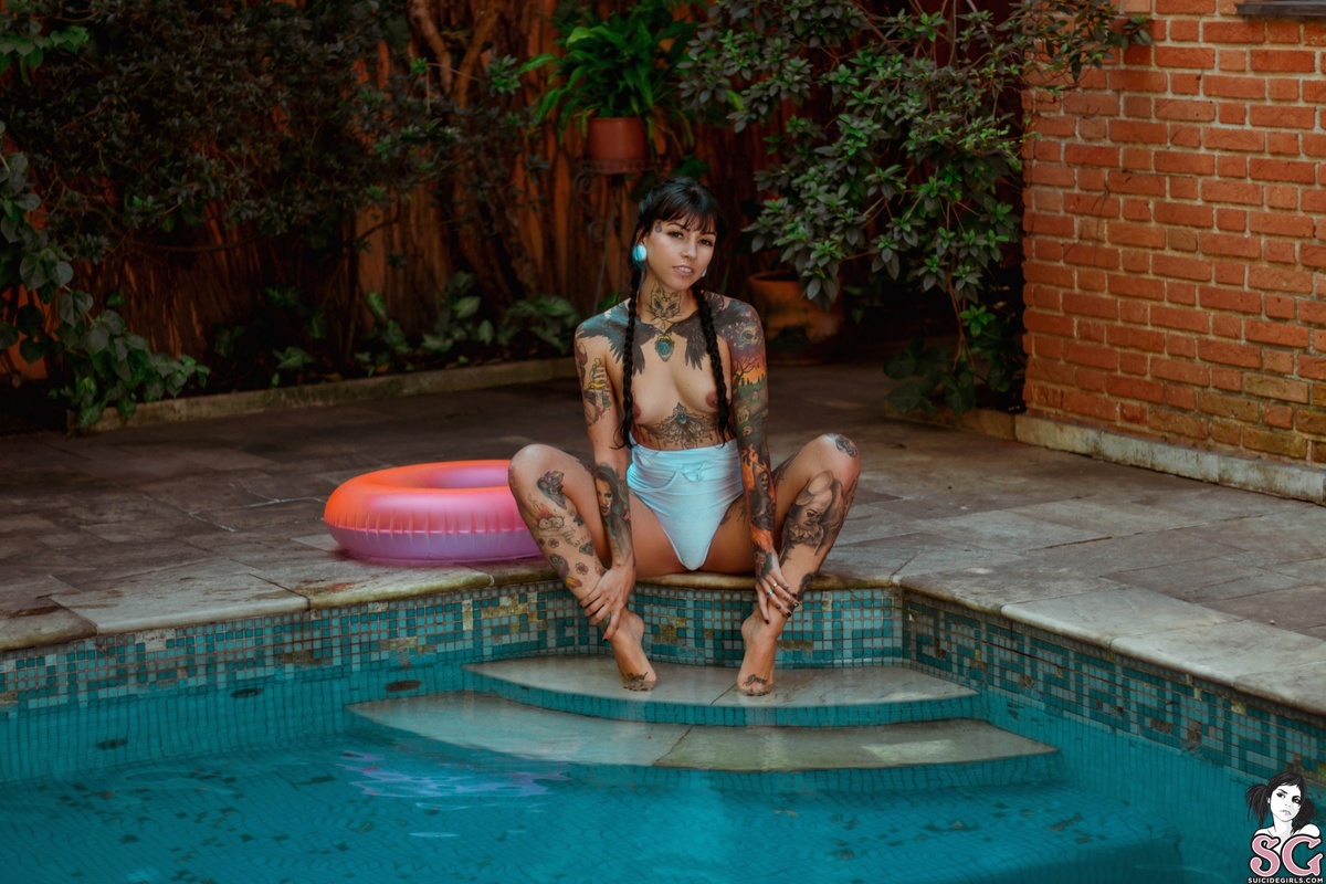 thaecos-urbanmermaid-19.jpg