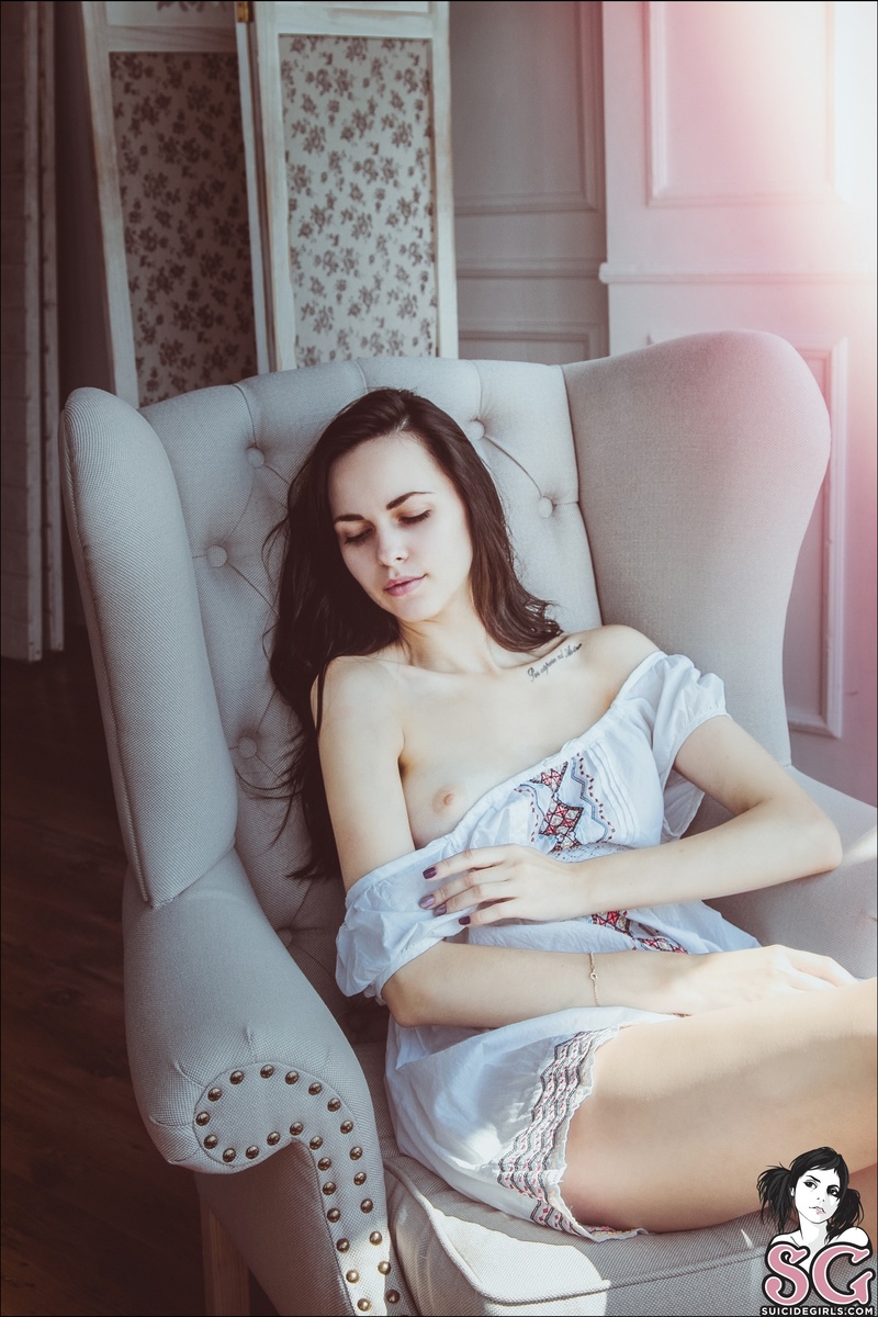 orleana-dressingroom-05.jpg